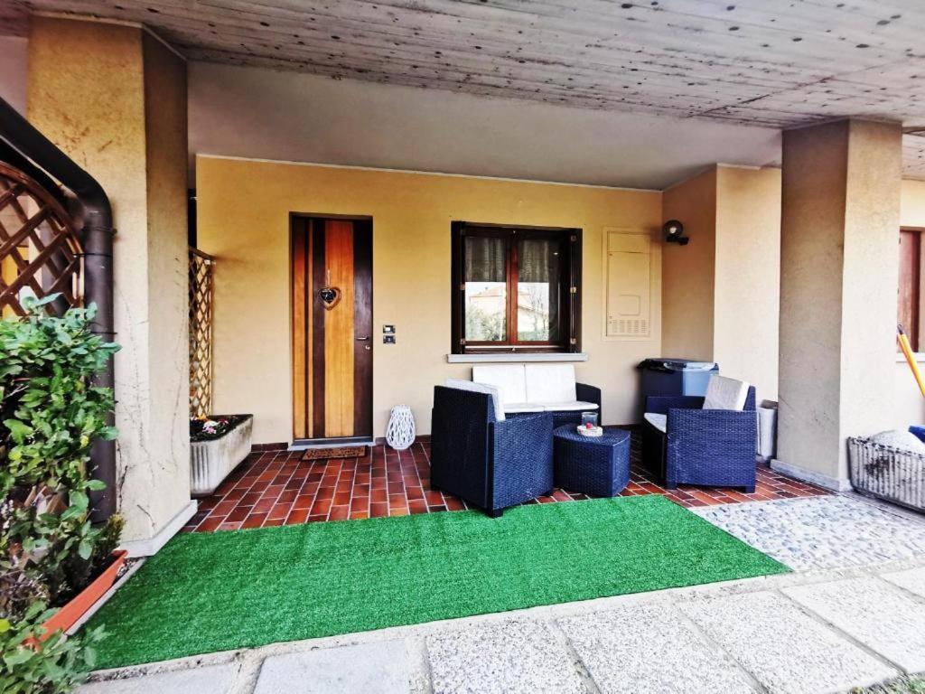 Il Giardino Di Anastasia Desenzano del Garda Exteriör bild